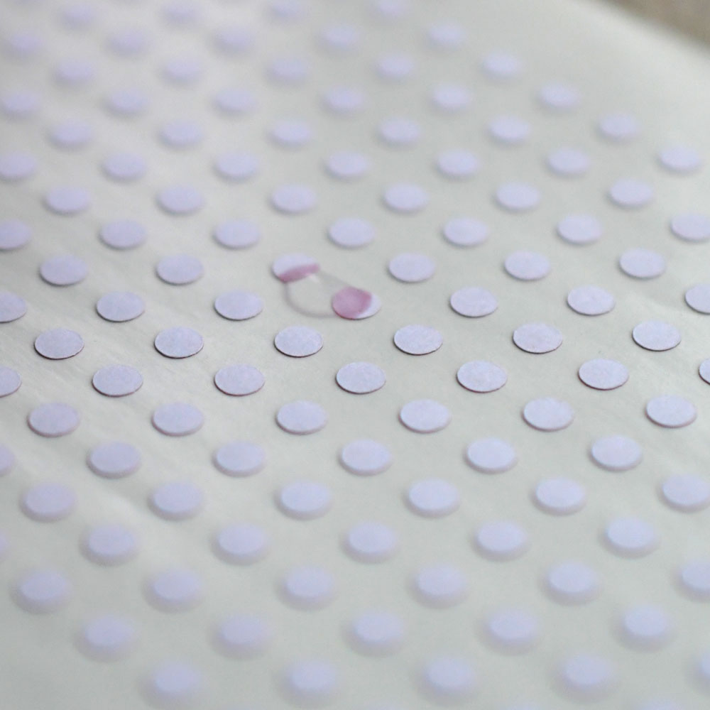 5mm micro sticker with permanent color change when exposed to water intrusion